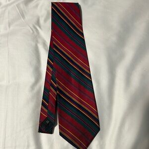 Men’s never worn red  with green yellow navy tie perfect for Christmas